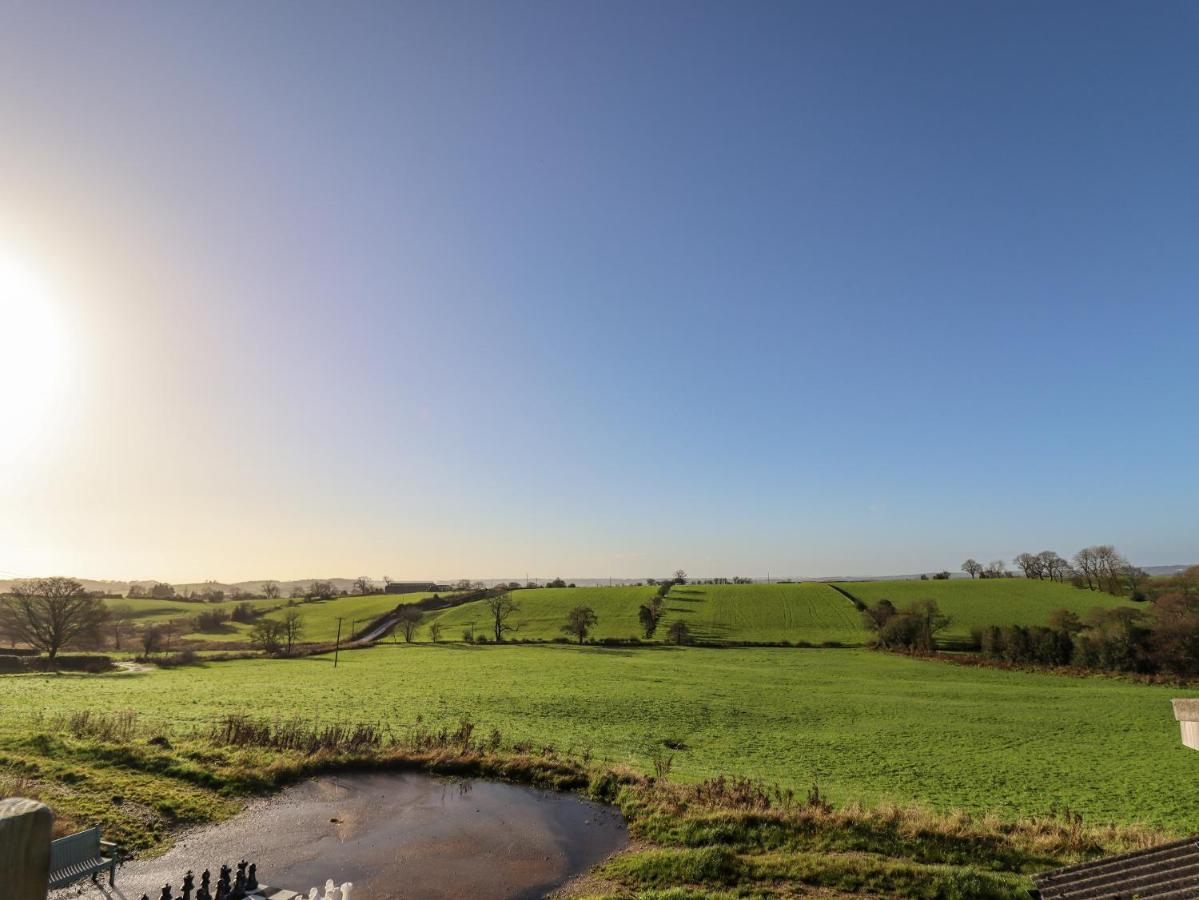 Pastures Barn Villa Leek Buitenkant foto